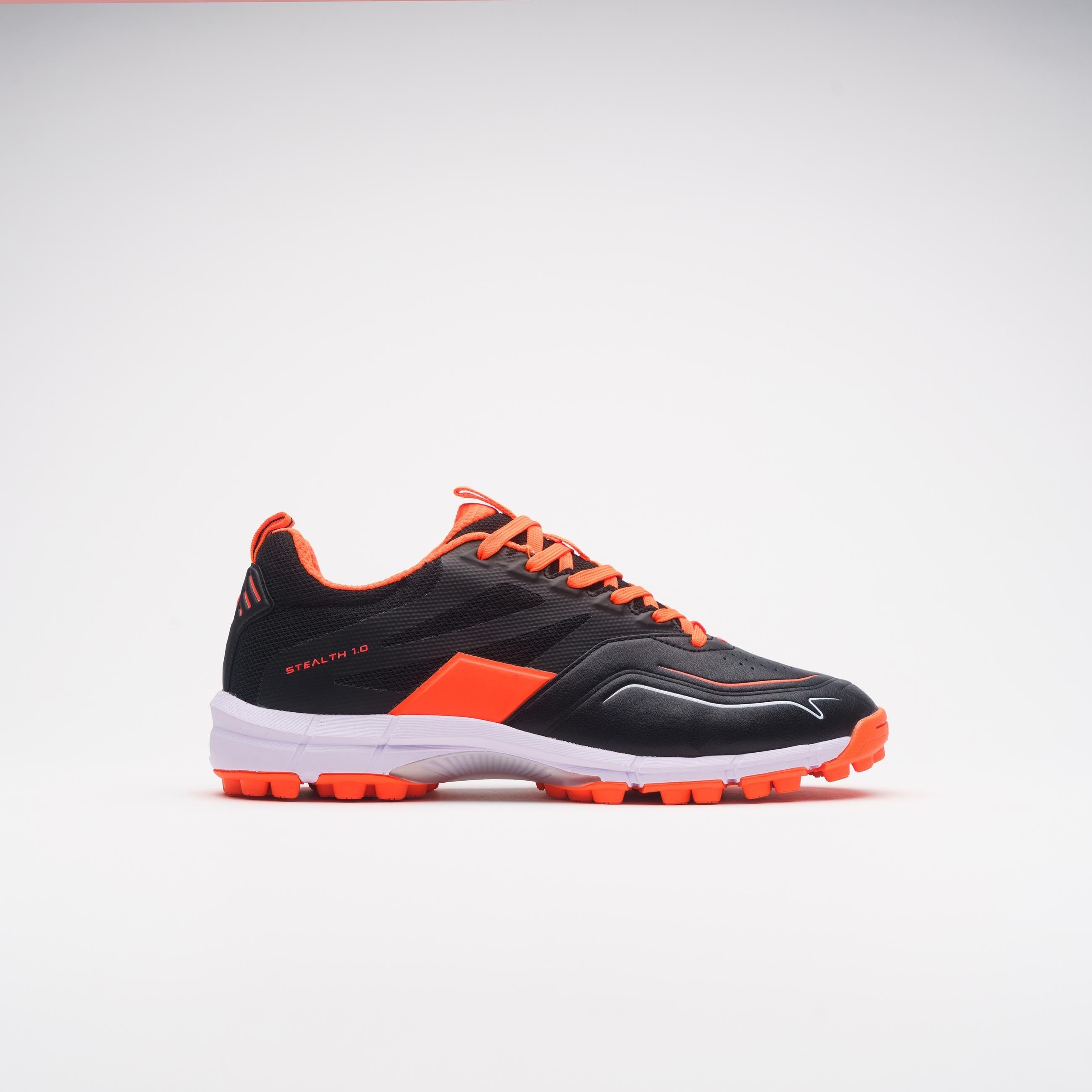 HSEA24Shoes Stealth 1.0 Black Orange, Outstep